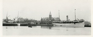Historiskt foto från Trelleborgs hamn.
